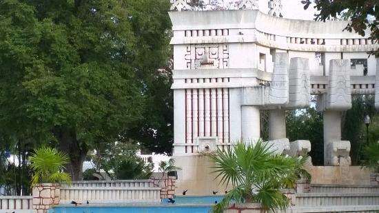 Monumento a la Patria